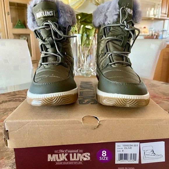 MUK LUKS Winnie Waverly Lined Faux Fur Quilted All Weather Boots, Size: 8 - Picture 3 of 9